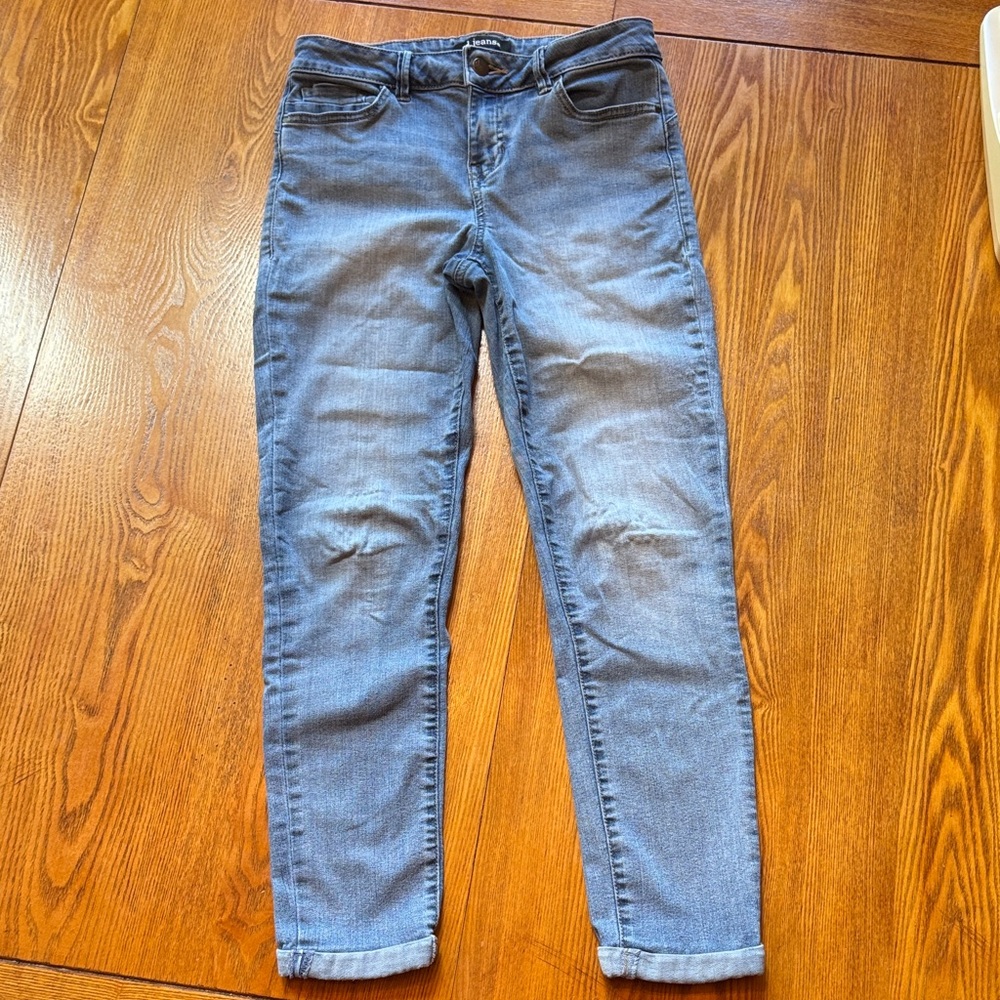 D.Jeans Classic Blue Women's Stretchy Cuffed Jeans Size 4